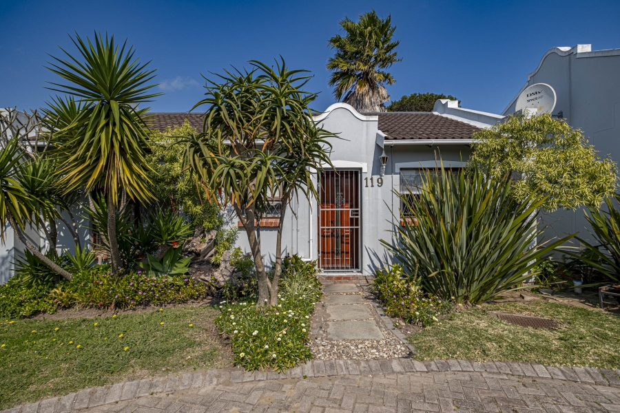 2 Bedroom Property for Sale in Kabega Park Eastern Cape